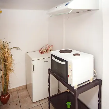 Studio In *